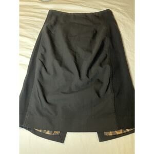 Express Women's Skirt Size 6 with A Chettah Print Lining